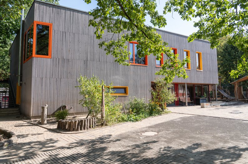 Waldorfschule Kleinmachnow Außenaufnahme