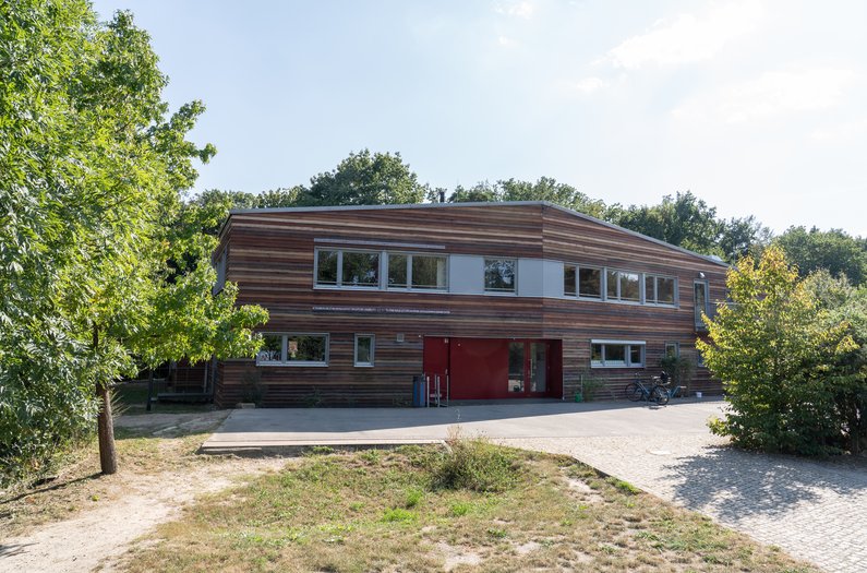 Waldorfschule Kleinmachnow Außenaufnahme
