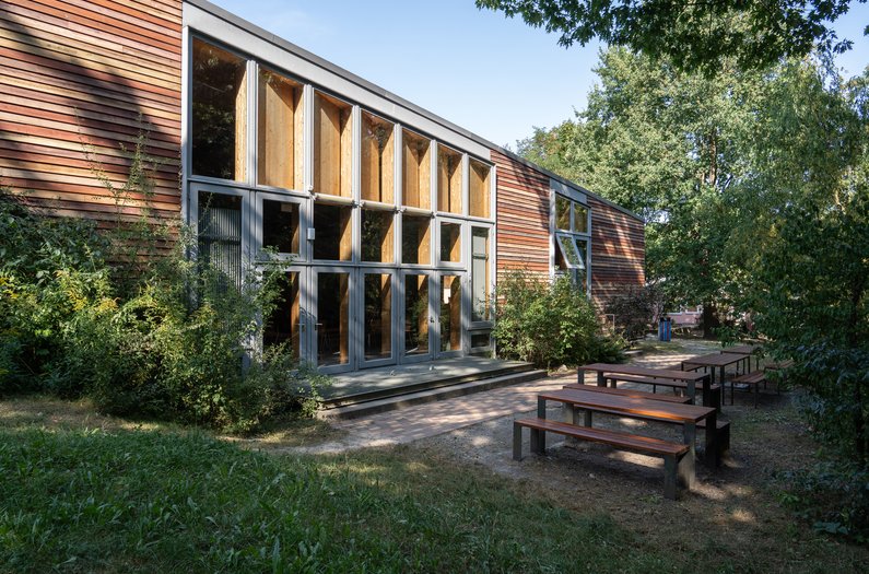 Waldorfschule Kleinmachnow Außenaufnahme
